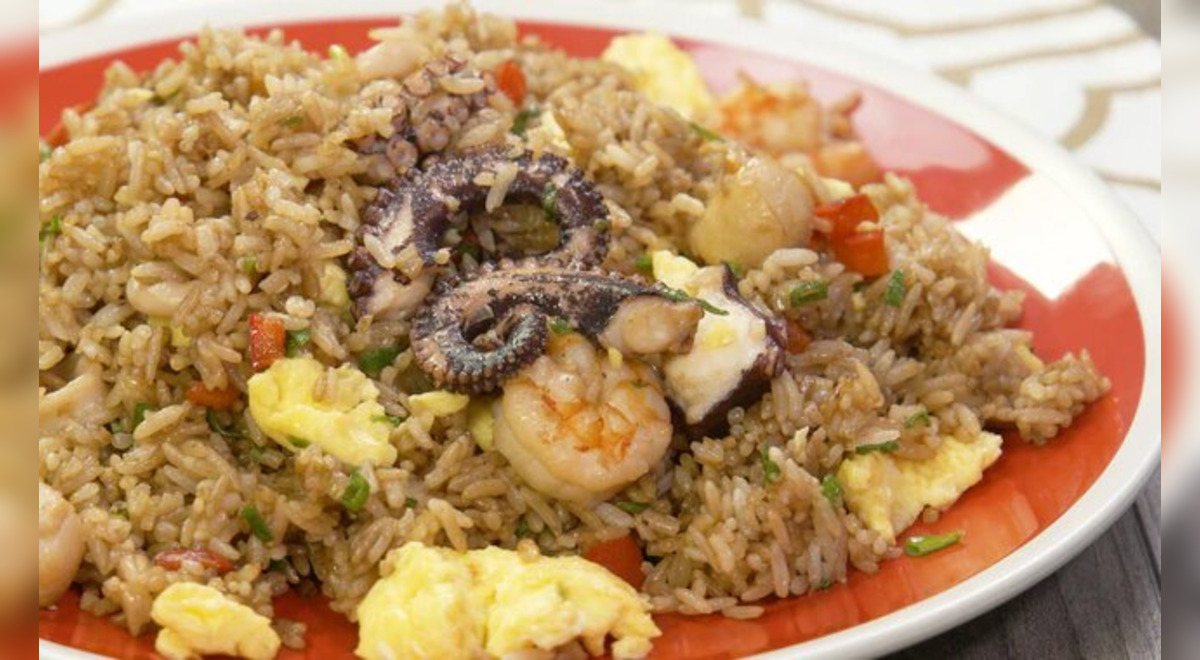 Arroz Chaufa De Mariscos Receta Peruana Video Recetas Buenazo 2325