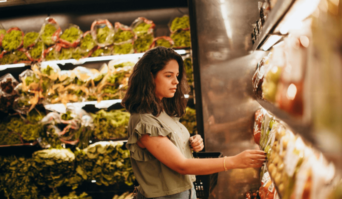 Por lo general, la mayoría de los alimentos tienen un periodo de caducidad. Entérate porqué sucede eso. Fuente: Pexels.