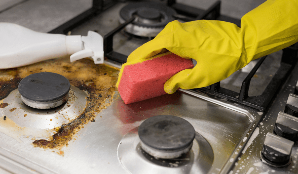 Aplica estos trucos para combatir la grasa de la cocina.
