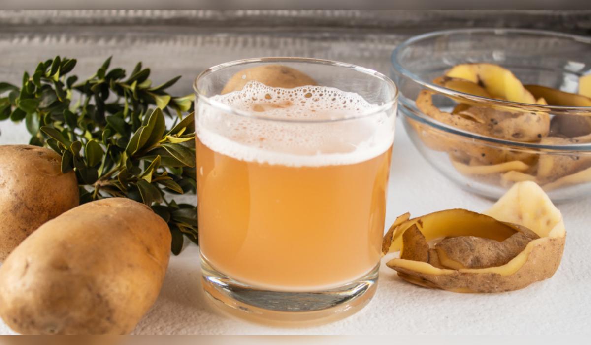 Agua de cáscara de papa: Para qué sirve y por qué deberías tomarla