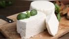 Queso fresco con tres ingredientes.