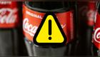 Coca Cola enfrenta una controversia tras el descubrimiento de fragmentos metálicos en sus latas. Fuente: ComposiciónLR.