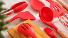 Evita tener estos utensilios en tu cocina, podrían poner en riesgo tu salud