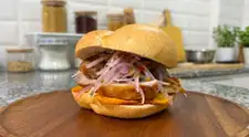 Pan con chicharrón en freidora de aire: fácil y rápido