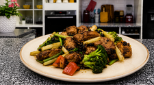 Pollo al tausí: receta clásica