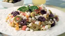 Ensalada de pasta con ricotta y tomate: saludable y fácil