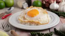 Arroz con huevo: ¿es más nutritivo como un plato de carne?