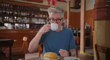 “Nunca probé un café igual”: la reacción de James Hoffmann, el gurú mundial del café, al probar el café pasado peruano