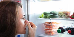 ¿Cómo eliminar el mal olor de la refrigeradora?