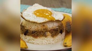 Arroz tapado a lo pobre (VIDEO)