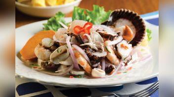 Ceviche mixto [VIDEO]