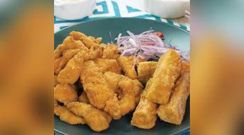 Chicharrón de pollo y yuca frita [VIDEO]