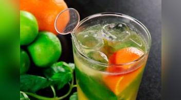 Chilcano de Hierbabuena y Mandarina: receta paso a paso