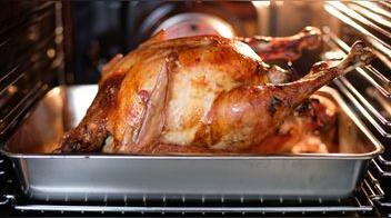 ¿Cómo se hornea el pavo? Pasos y técnicas