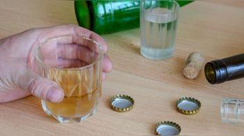 ¿Cómo prevenir y aliviar la resaca?