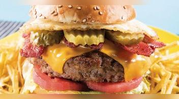 Hamburguesa royal con tocino
