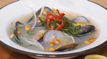 Caldo de choros: receta fácil paso a paso