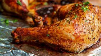 ¿Es malo comer el pellejito del pollo?