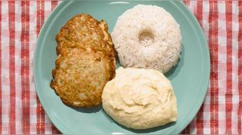 Torrejas de coliflor: RECETA DE TERESA OCAMPO [VIDEO]