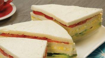 Triple clásico peruano: receta paso a paso (VIDEO)