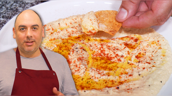 ¿Tienes garbanzos y no sabes cómo sacarles provecho? Prueba esta receta FÁCIL y DELICIOSA de hummus (VIDEO)