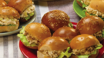 Recetas fáciles y rápidas: Sanguchitos de pollo (VIDEO)