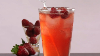 Chilcano de pisco con frutos rojos: receta paso a paso VIDEO