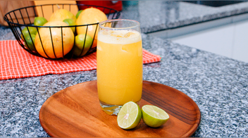 Limonada de maracuyá: receta paso a paso (VIDEO)