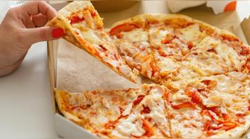 Famosa cadena de pizzas se declaró en QUIEBRA y CERRARÁ sus locales desde HOY