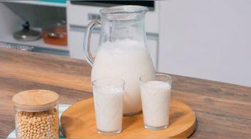Cómo preparar leche de soya (paso a paso)