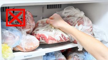 Por qué no debes guardar la carne en bolsas de plástico