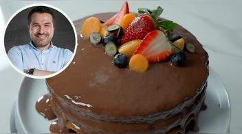 Torta de chocolate con fudge: receta fácil de Giacomo Bocchio (paso a paso)