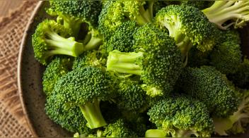 No botes el tallo del brócoli: Descubre 7 maneras fáciles y deliciosas de cocinarlo para aprovechar sus beneficios