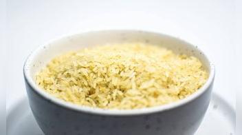 ¿Se debe o no lavar el arroz? Este es el error que cometes al cocinar arroz