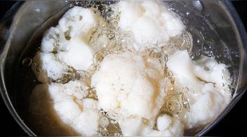 No hiervas la coliflor, esta es la mejor manera de cocinarla para conservar sus nutrientes