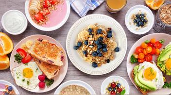 Estos son los alimentos que no debes consumir en el desayuno