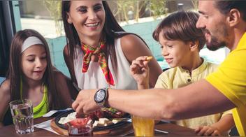 Texas: estos son los restaurantes que ofrecerán comida gratis a los niños