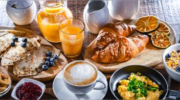 Este es el alimento que no debes consumir en el desayuno por sus efectos inflamatorios