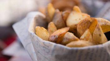 ¡Olvídate del horno! Cómo hacer papas crujientes en 20 minutos