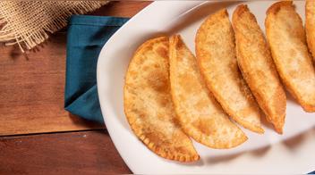 Cómo preparar unas empanadas de queso con solo 6 ingredientes