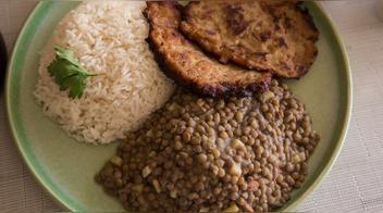 Por qué debes usar vinagre al cocinar las lentejas