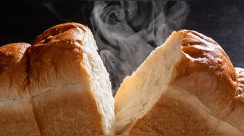 Cómo hacer un pan esponjoso sin horno y en menos de 10 minutos