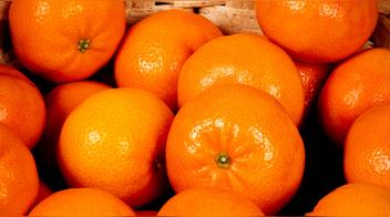 Cómo saber si una mandarina está dulce y jugosa antes de comprarla