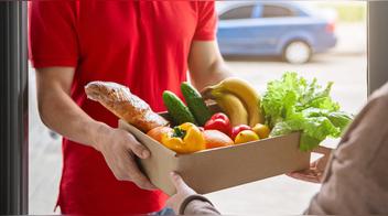 Florida: reparten comida gratis durante octubre, sin importar el estatus migratorio