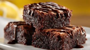 Hoy se celebra el Día del Brownie: sorprende con estas 5 versiones que triunfan en casa