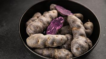 No es el camote, este es el tubérculo morado que está conquistando la cocina mundial