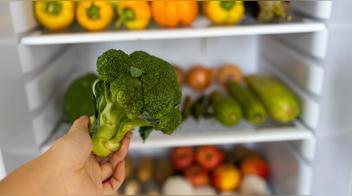 Cómo conservar el brócoli fresco y crujiente en la refrigeradora o el congelador