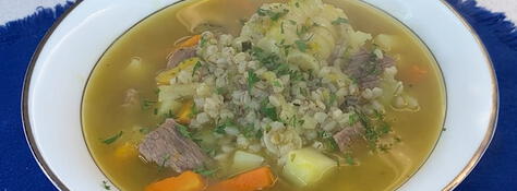 Sopa de trigo con carne (VIDEO)