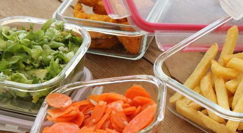 Para mayor seguridad, guarda los alimentos en recipientes herméticos.   