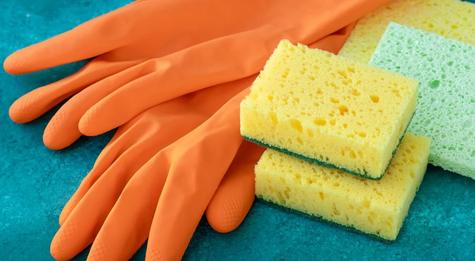 Utiliza una esponja y lavavajillas para limpiar las partes de la refrigeradora     Utiliza una esponja y lavavajillas para limpiar las partes de la refrigeradora